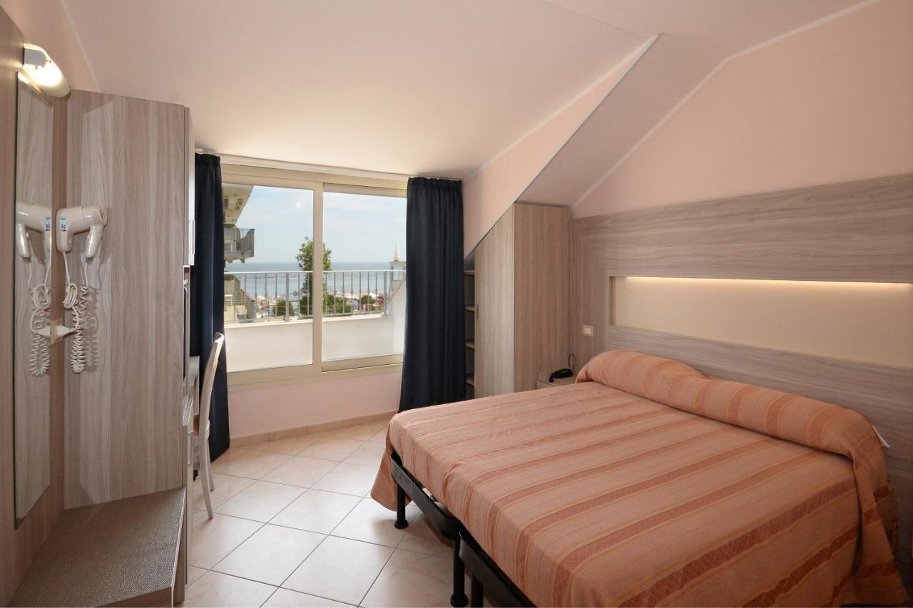 Hotel Concorde Cesenatico Εξωτερικό φωτογραφία